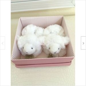 doudou et compagnie lamb slippers